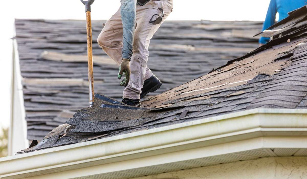 Fixing Roof Damage After a Storm